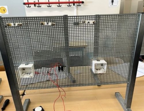 Holz ganz hoch im Kurs: Kreative Projekte beim „School Factory“-Besuch